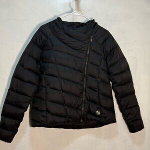 L.L. Bean Boundless Down Women's Asymmetrical Black Puffer Jacket Sz M